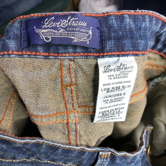 𝅺Levi Strauss signature low rise slim boot cut jeans - Picture 10 of 14